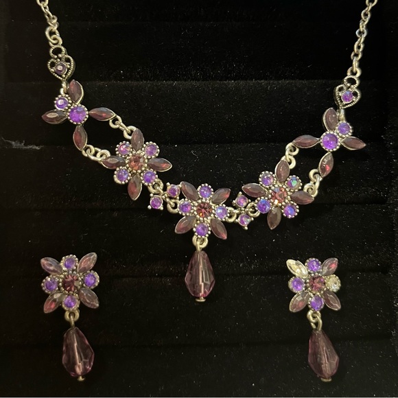 Nina Ricci vintage necklace and earrings set - Picture 1 of 5